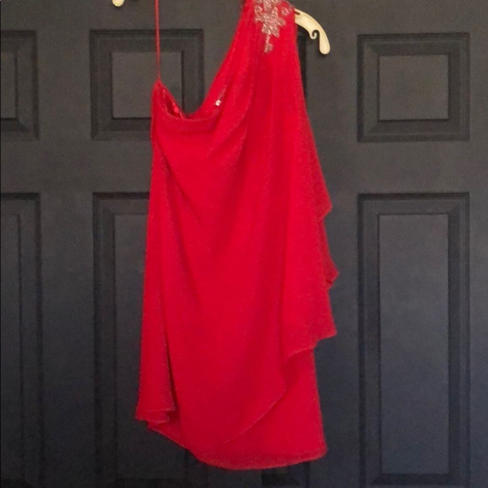 One shoulder dress